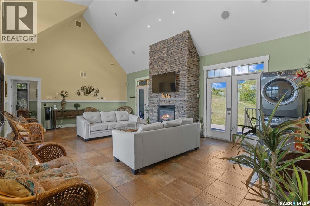 44 Mihr Way, Last Mountain Lake, SK