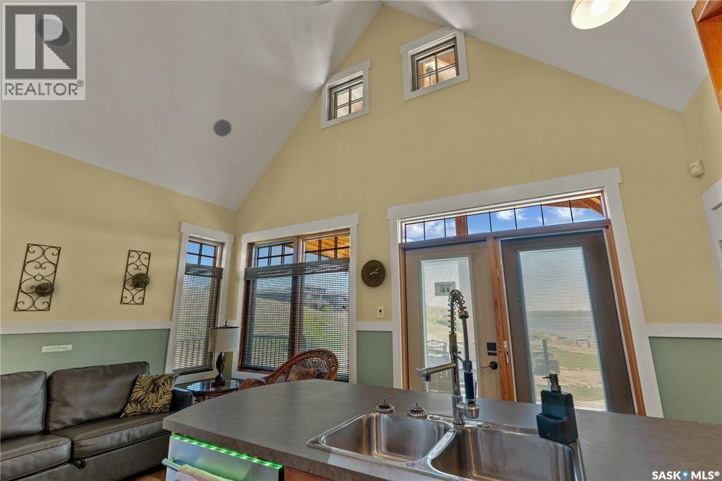 44 Mihr Way, Last Mountain Lake, SK