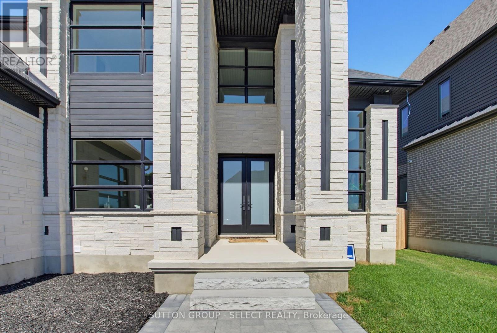 588 Creekview Chase, London North (North R), ON