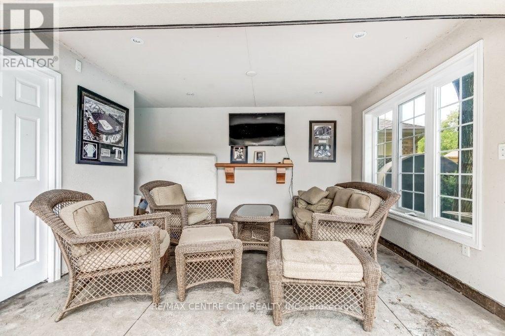 3910 Stacey Crescent, London South (South V), ON