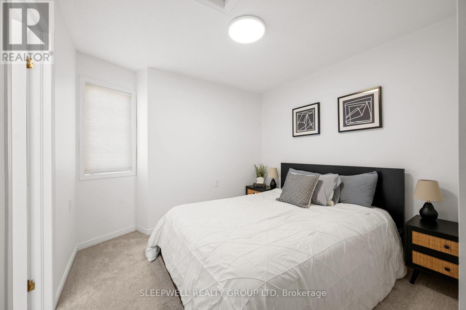 463 Cooper Street, Ottawa, ON