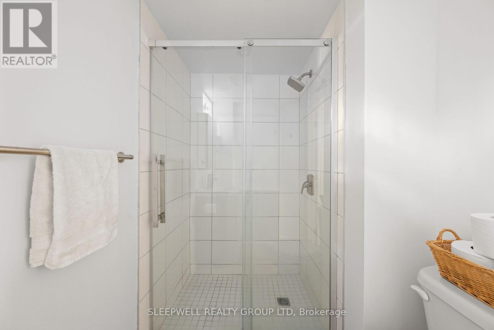 463 Cooper Street, Ottawa, ON