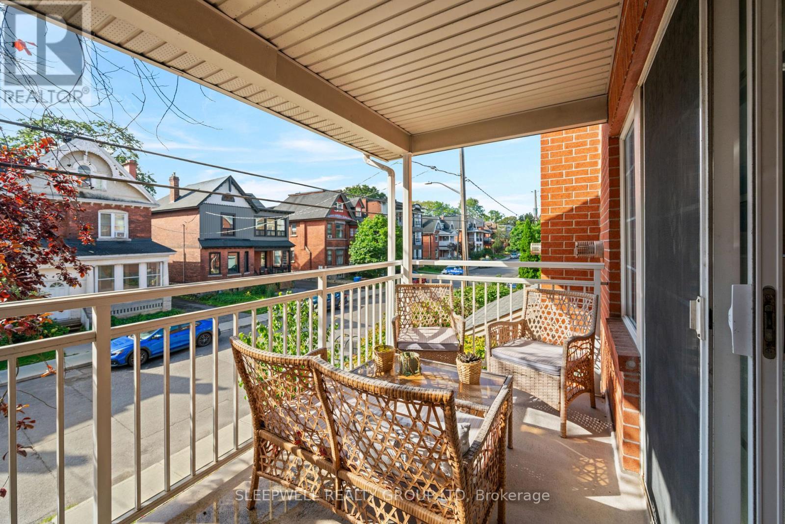 463 Cooper Street, Ottawa, ON