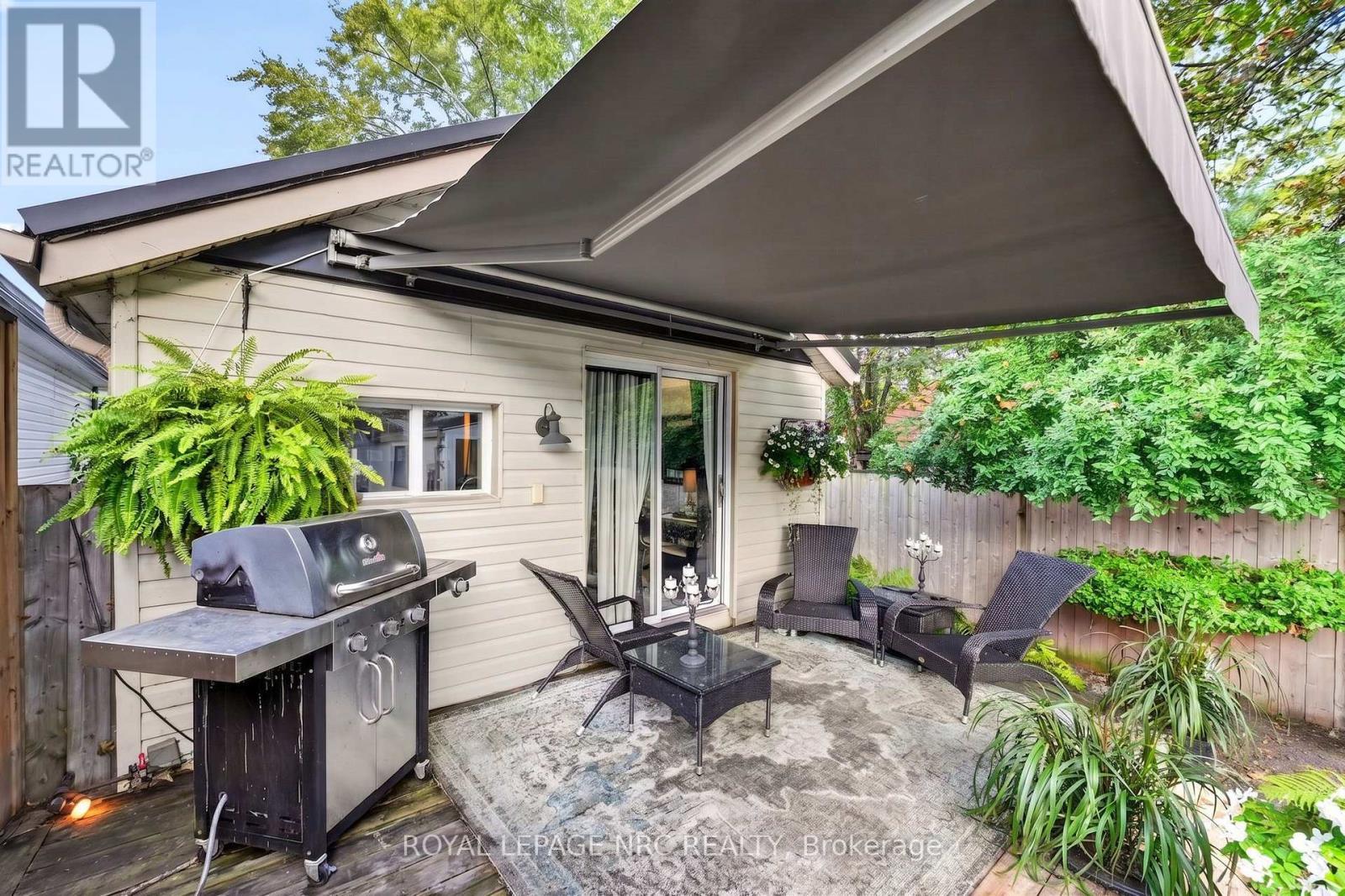 93 Lincoln Road E, Fort Erie (Crystal Beach), ON