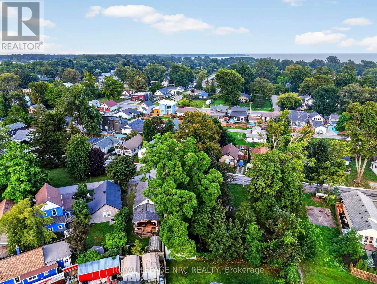 93 Lincoln Road E, Fort Erie (Crystal Beach), ON