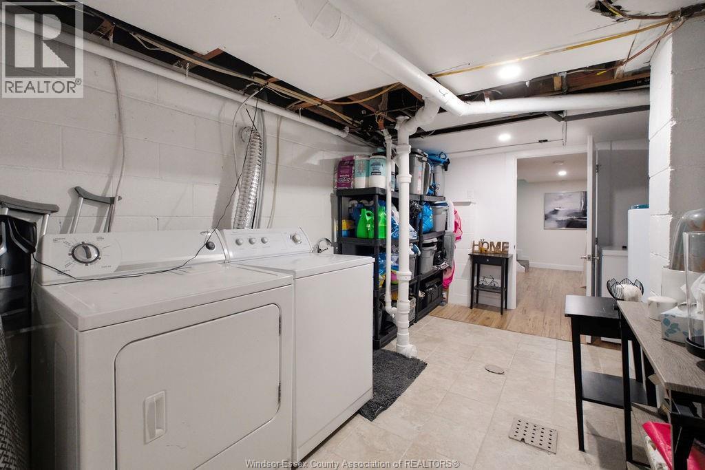 1208 Belleperche, Windsor, ON