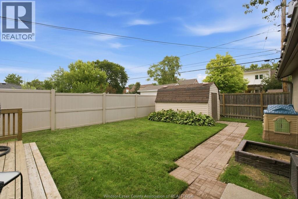 1208 Belleperche, Windsor, ON