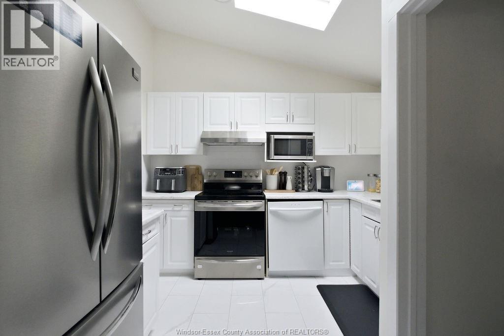 1208 Belleperche, Windsor, ON