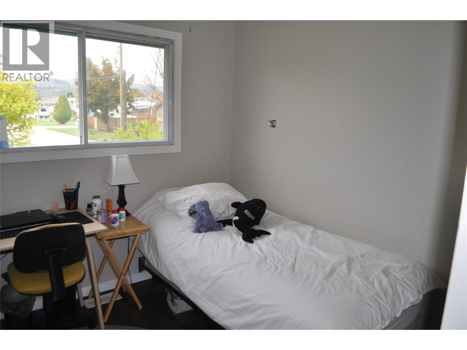 645 Pinetree Road, Kelowna, BC