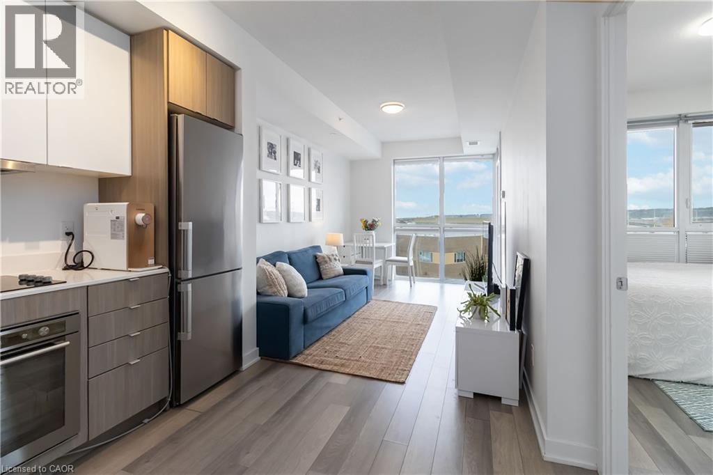 5220 Dundas Street Unit# D422, Burlington, ON