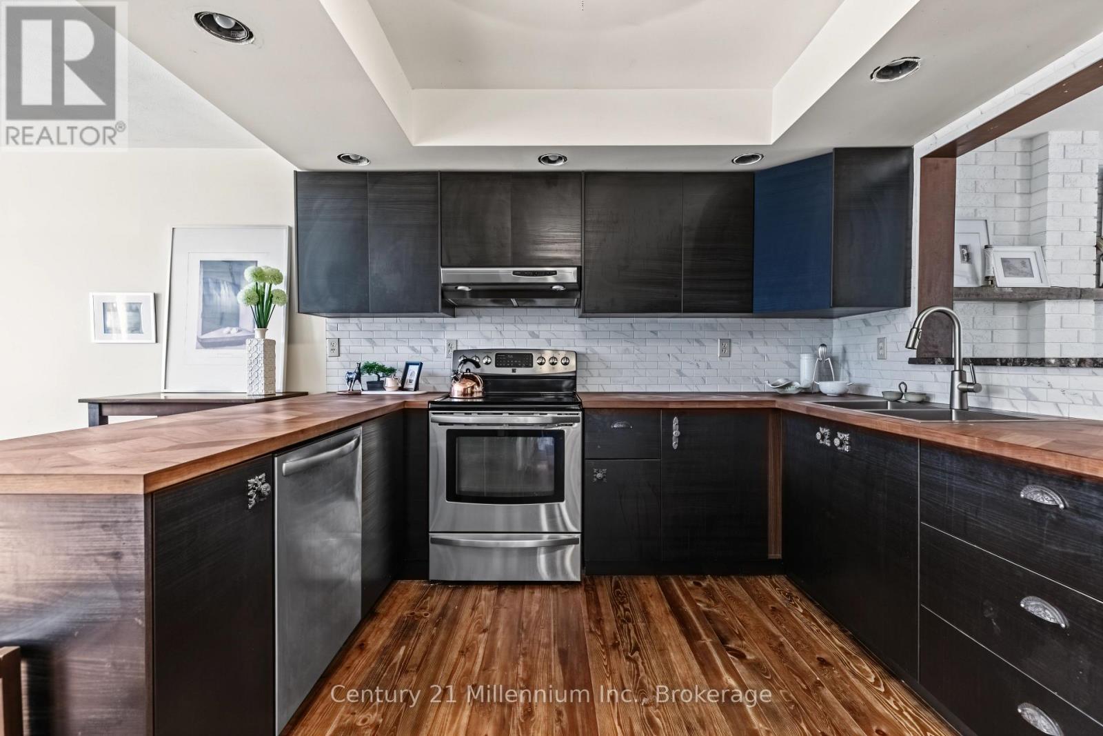 103 Dorena Crescent, South Bruce Peninsula, ON