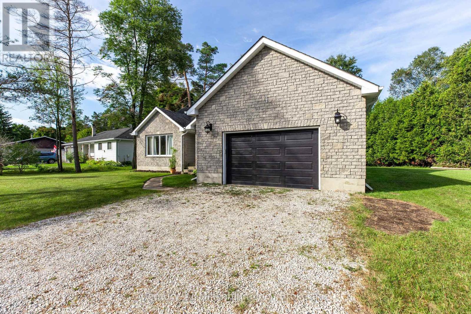 103 Dorena Crescent, South Bruce Peninsula, ON