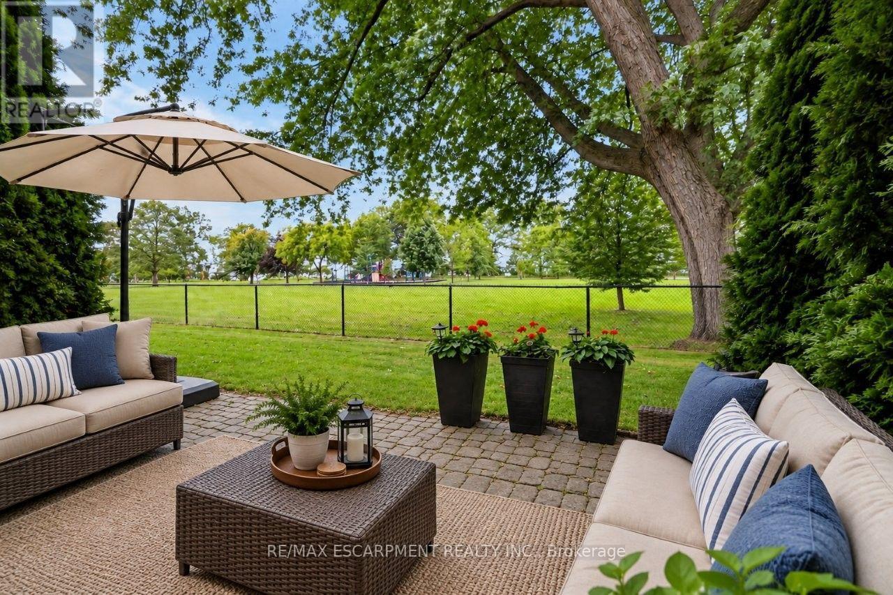 32 - 5 Carn Castle Gate, St. Catharines, ON