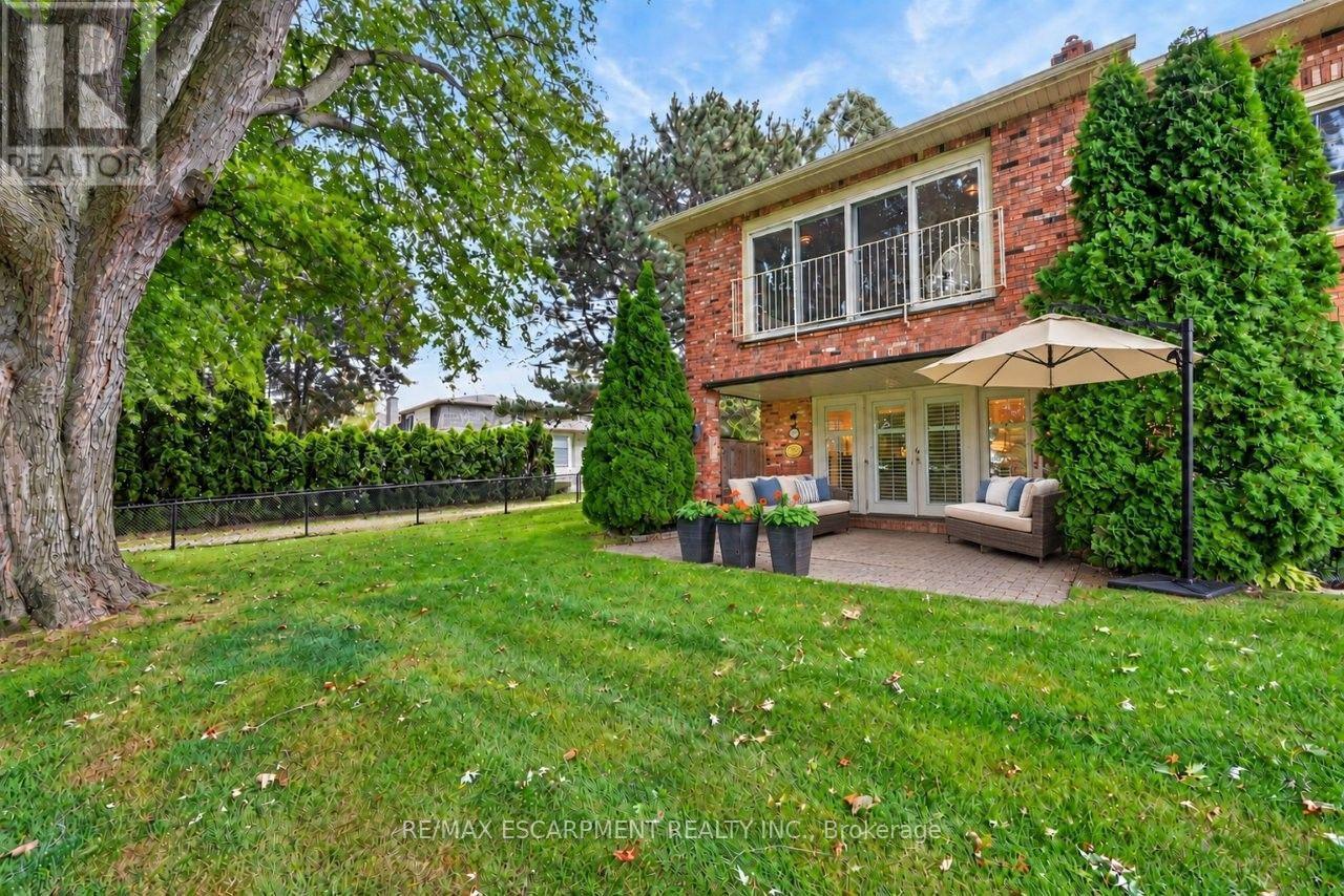 32 - 5 Carn Castle Gate, St. Catharines, ON