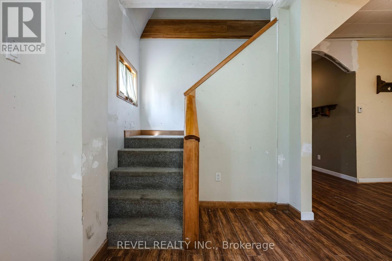 Stairs to 2nd Floor - 279 1St Ave Avenue S, Arran-Elderslie, ON