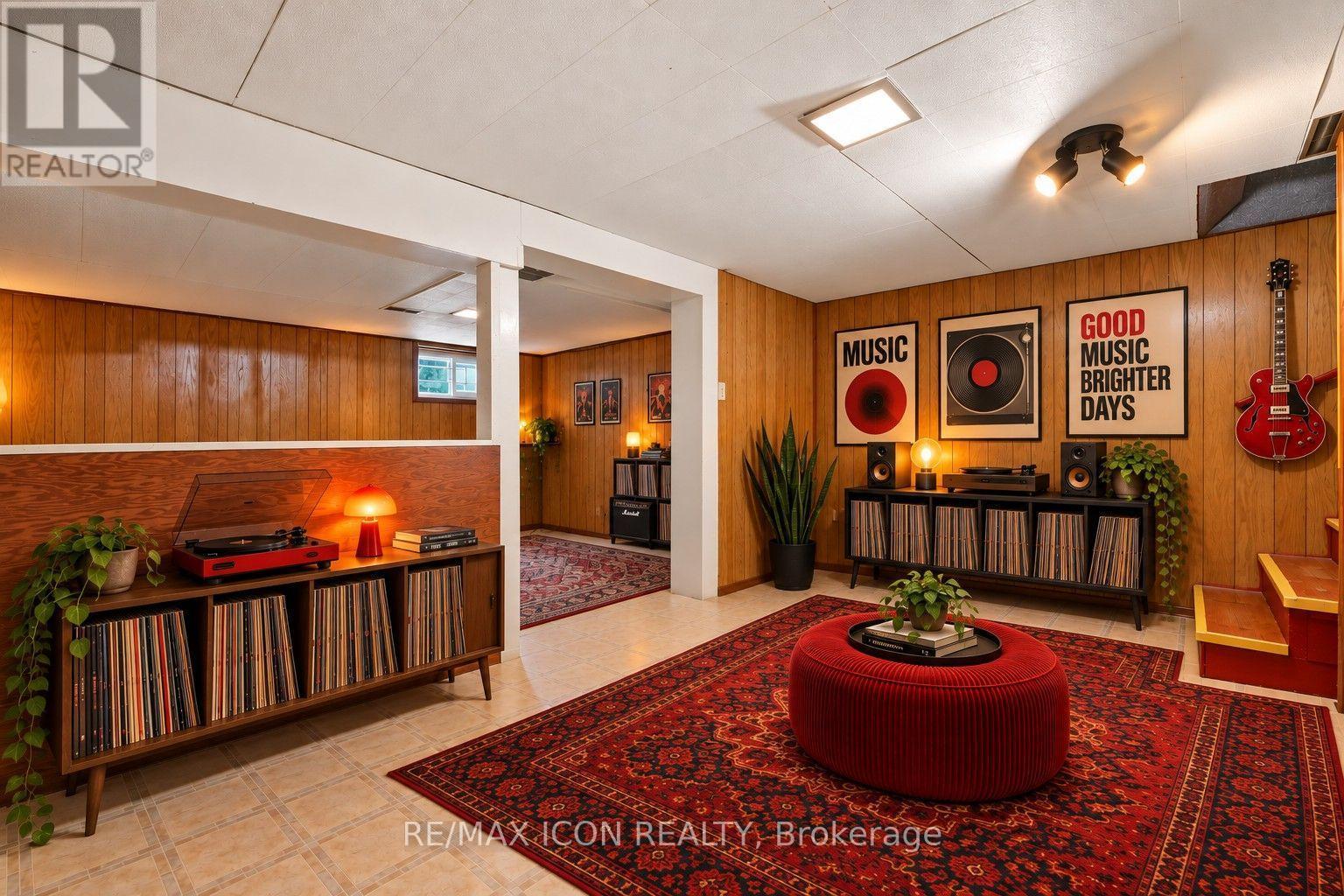 *virtually staged for demonstration purposes - 423 Lawrence Avenue, Kitchener, ON