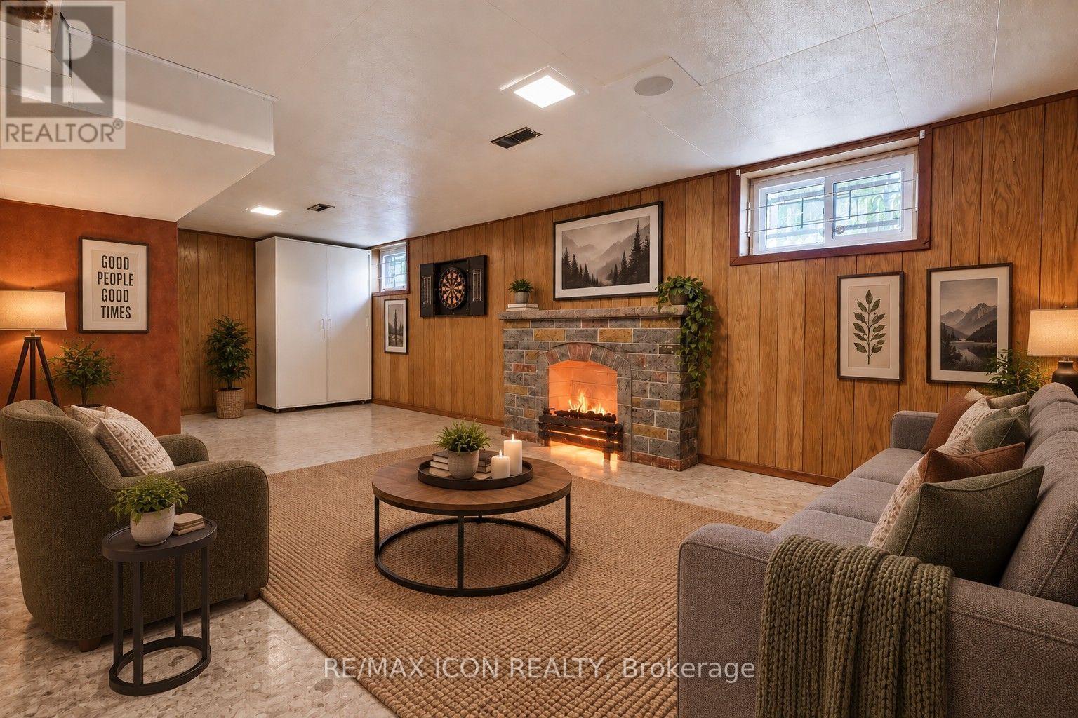 *virtually staged for demonstration purposes - 423 Lawrence Avenue, Kitchener, ON