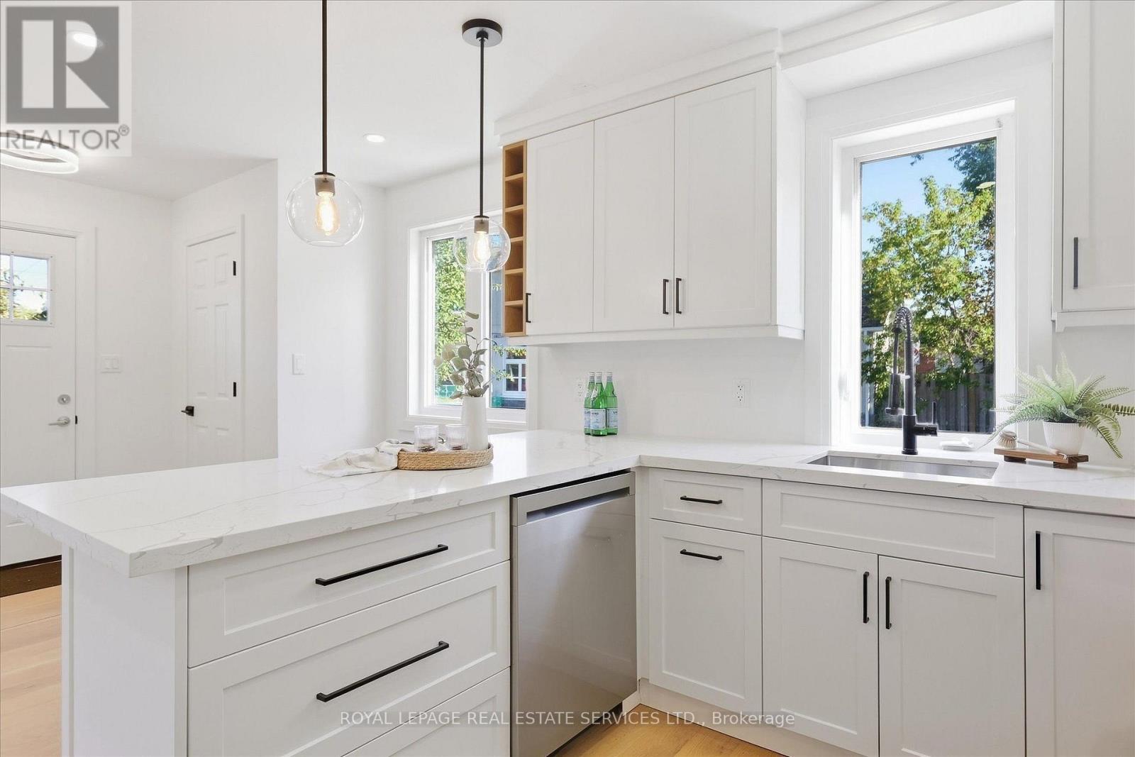 193 Rutherford Avenue, Peterborough, ON