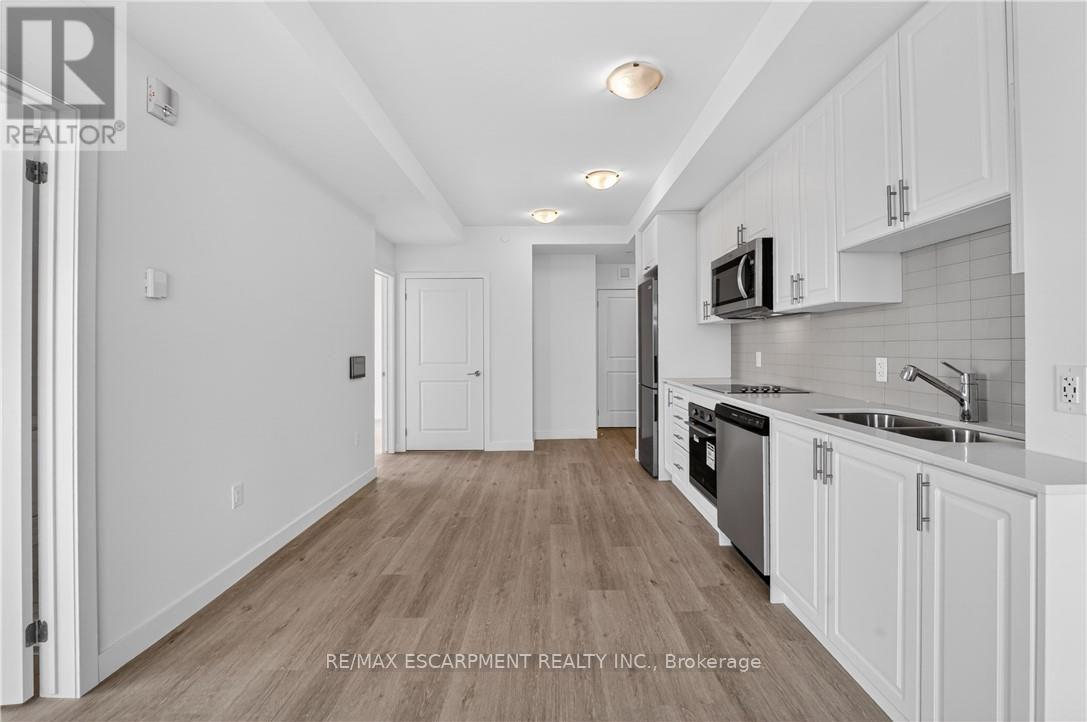 718 - 461 Green Road, Hamilton, ON