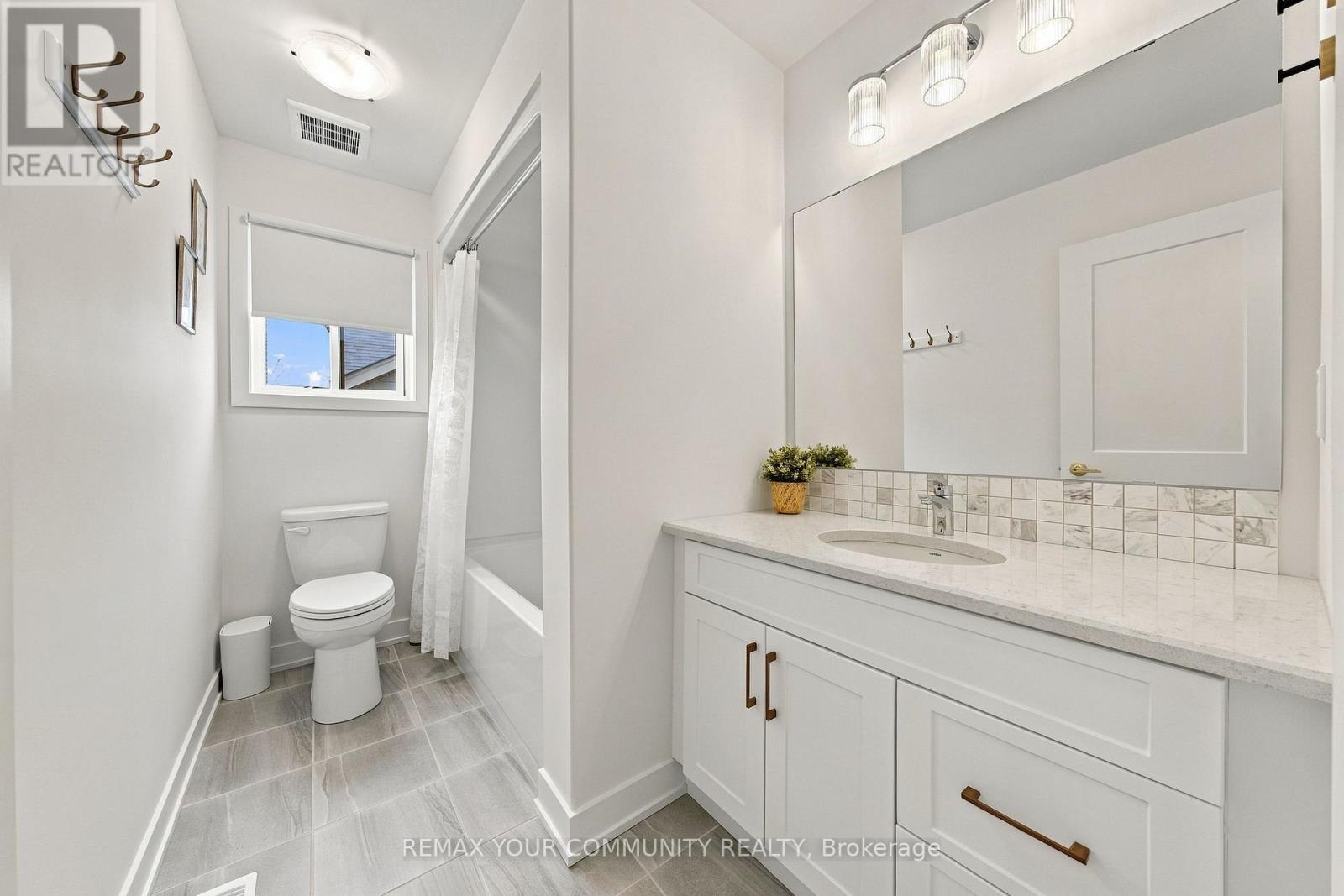 71 Uplands Drive, Grey Highlands, ON