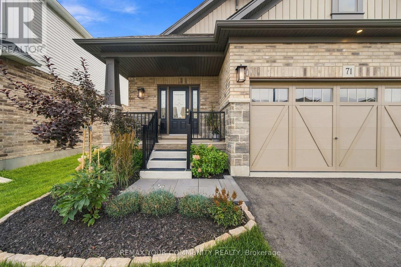 71 Uplands Drive, Grey Highlands, ON