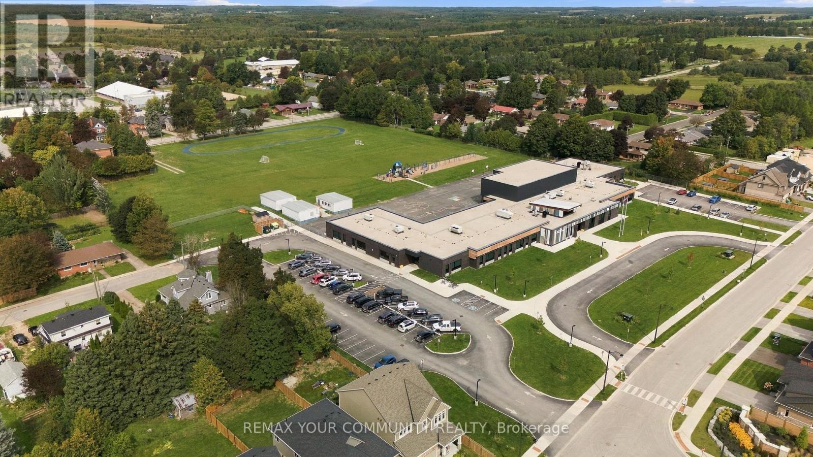71 Uplands Drive, Grey Highlands, ON