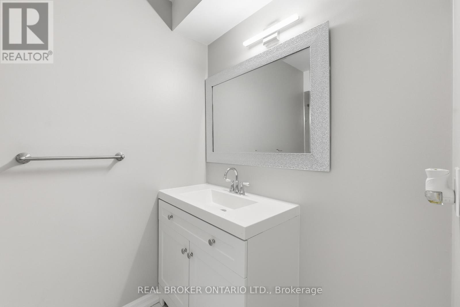 42 Terrace Avenue, Welland, ON