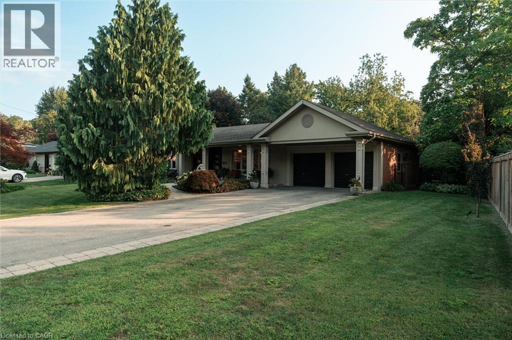 1458 Broadmoor Avenue, Mississauga, ON