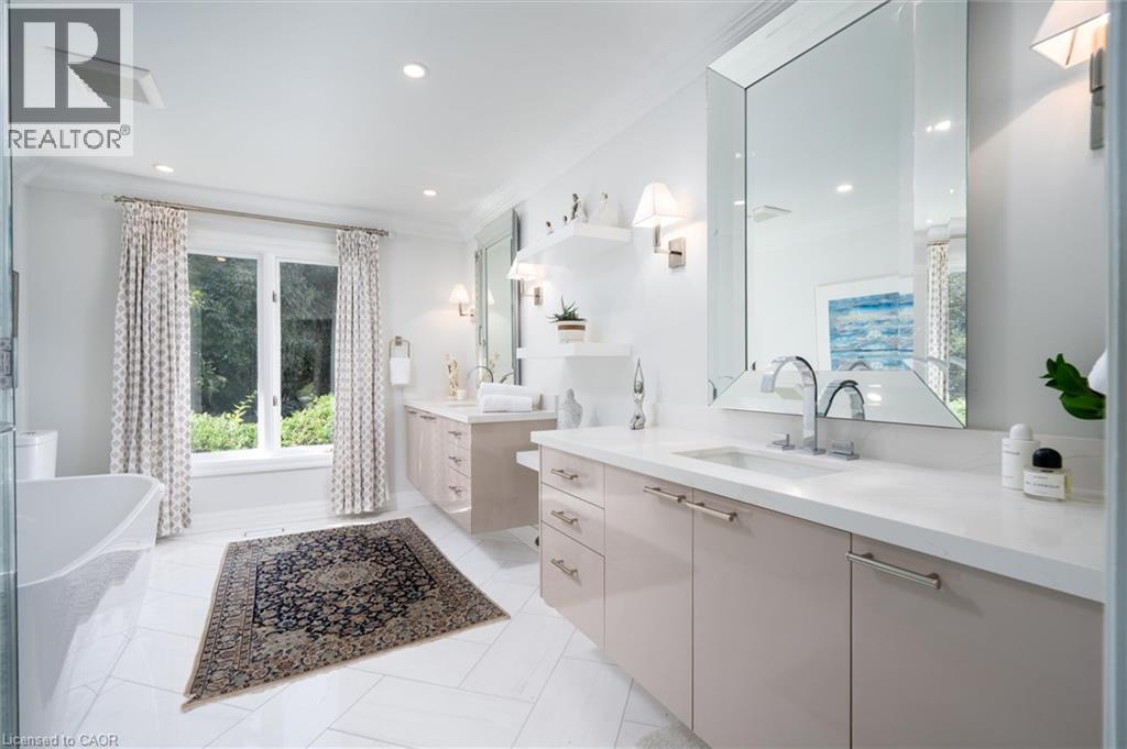 1458 Broadmoor Avenue, Mississauga, ON