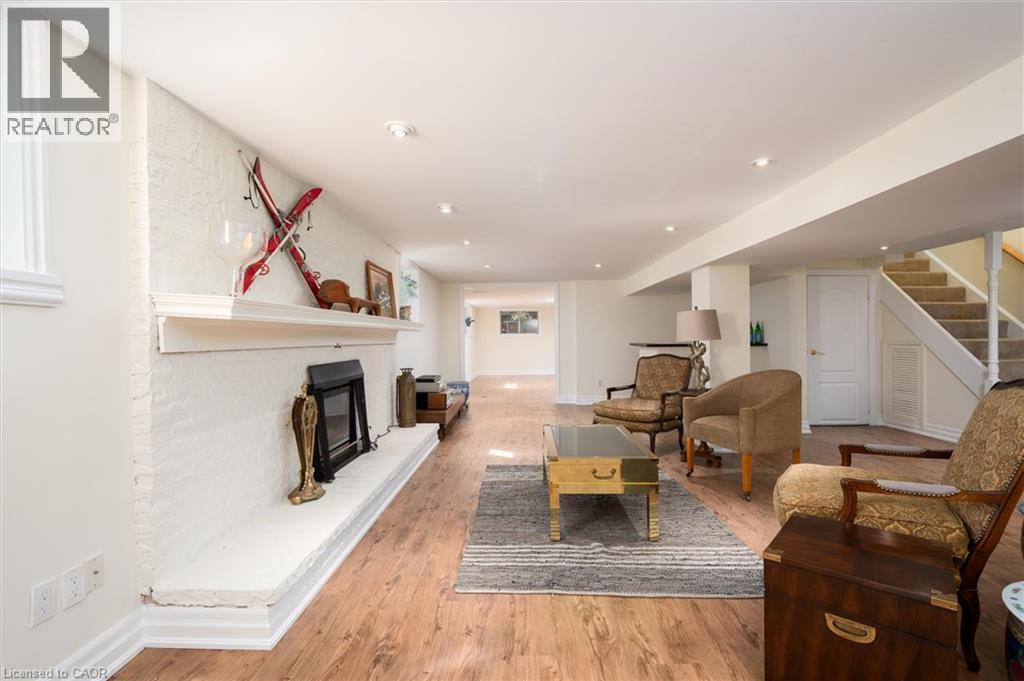 1458 Broadmoor Avenue, Mississauga, ON