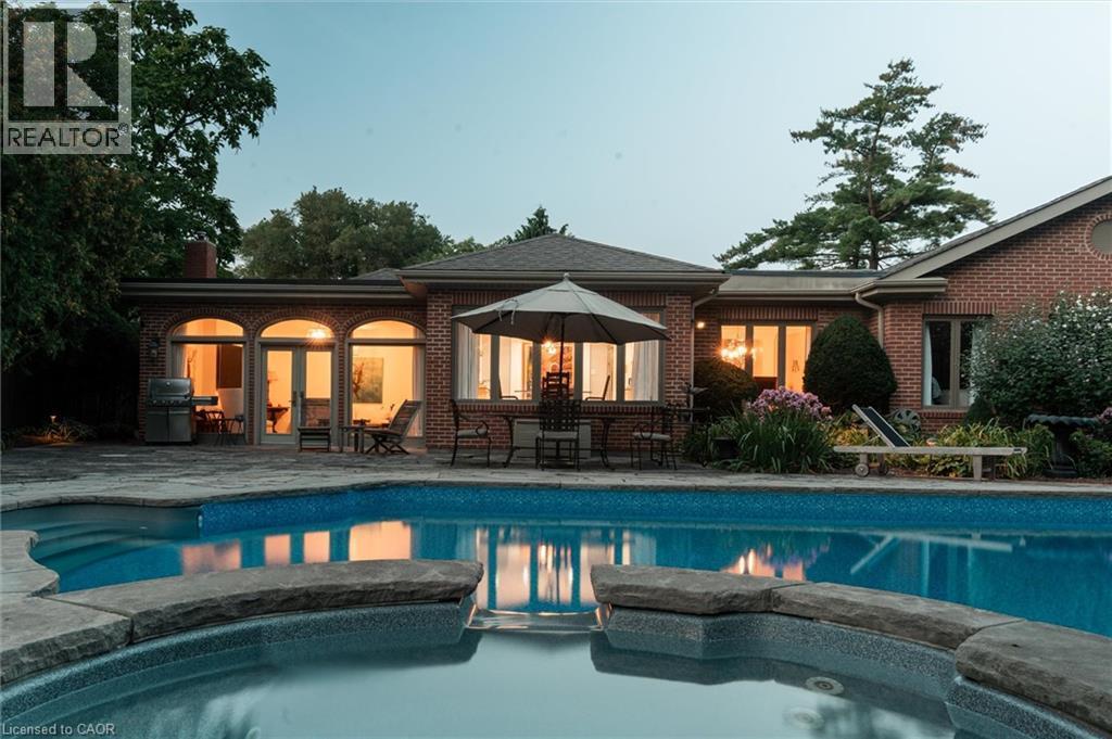 1458 Broadmoor Avenue, Mississauga, ON