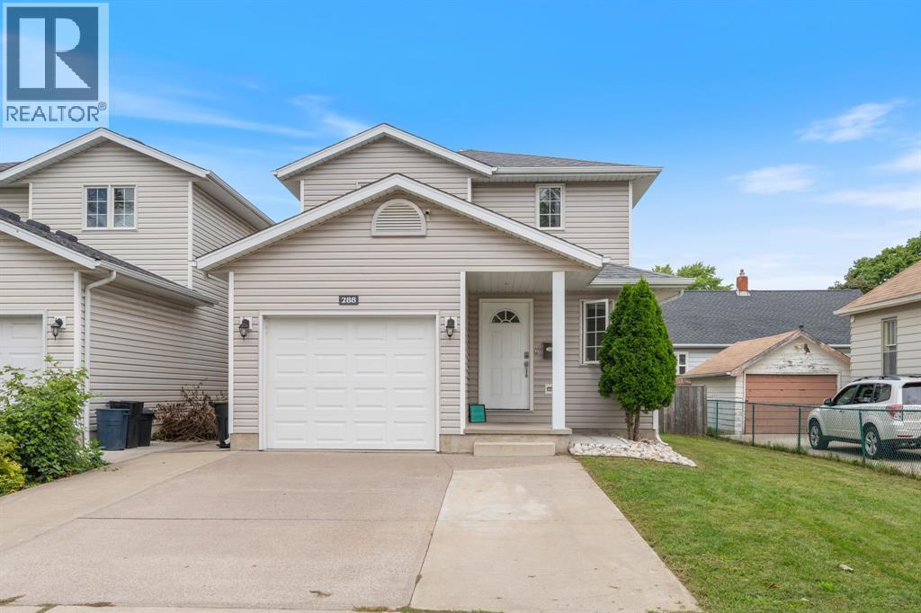 288 Maxwell Street, Sarnia, ON