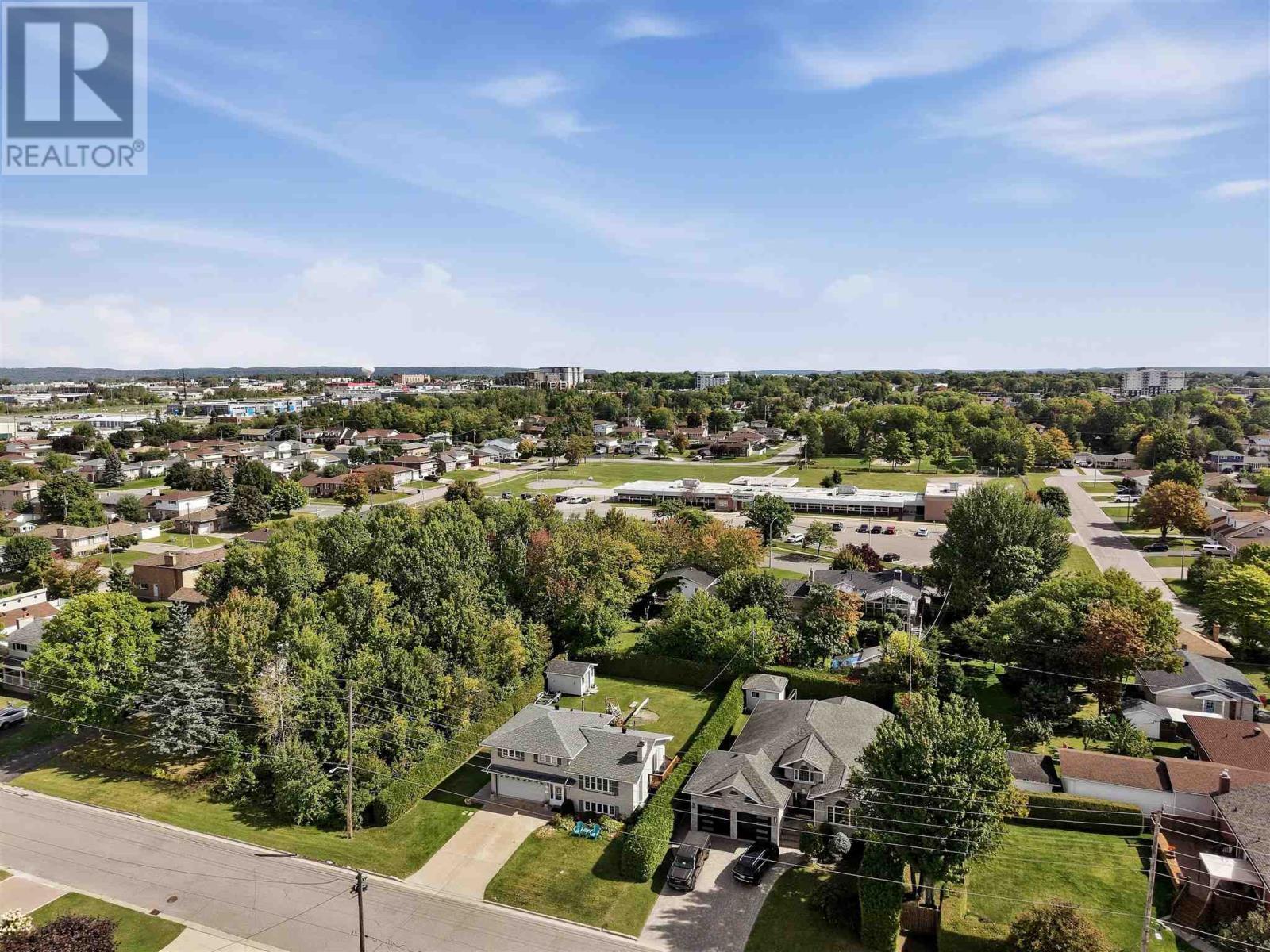 628 Wilson St, Sault Ste. Marie, ON