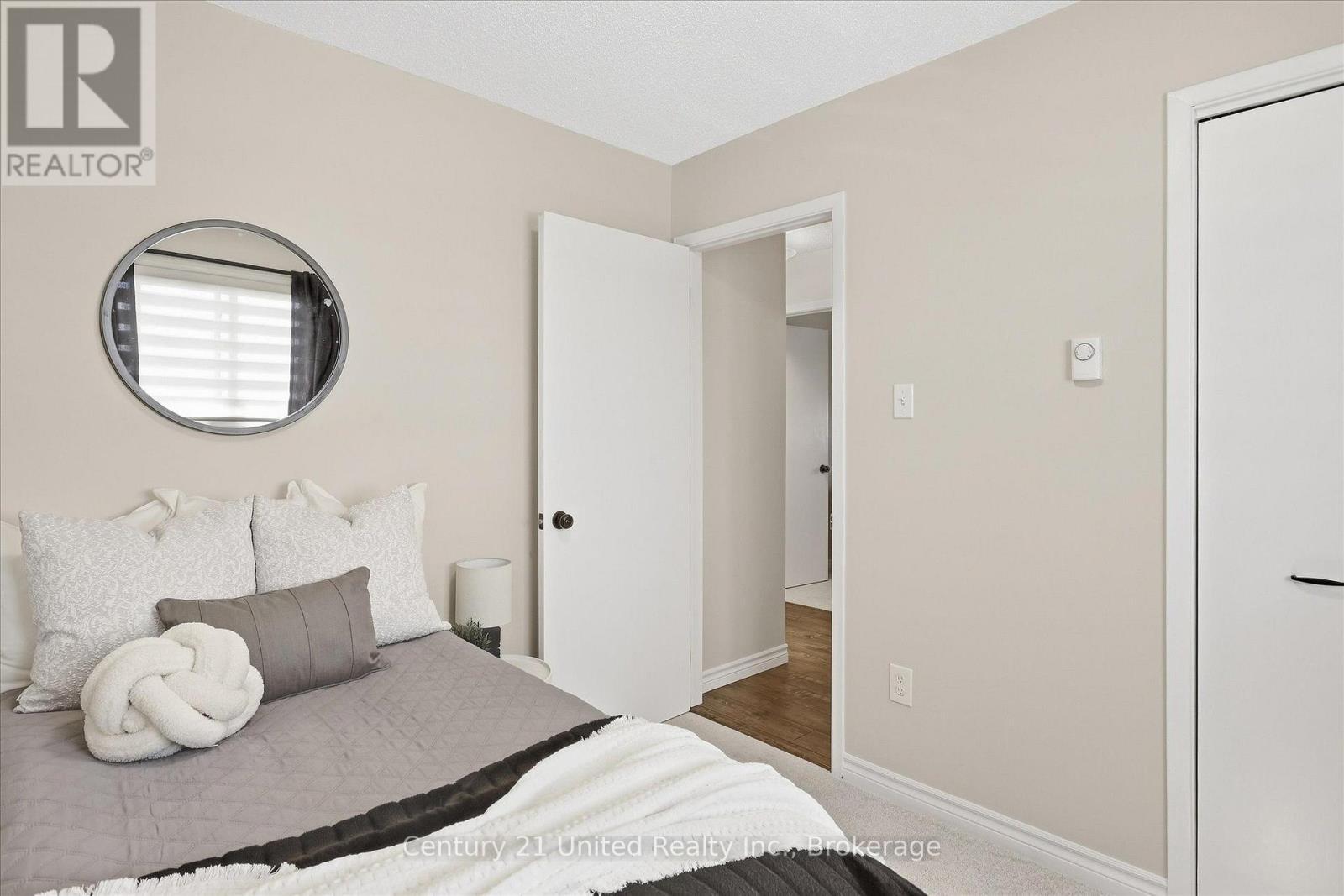 202 - 2406 Mountland Drive, Peterborough (Monaghan Ward 2), ON