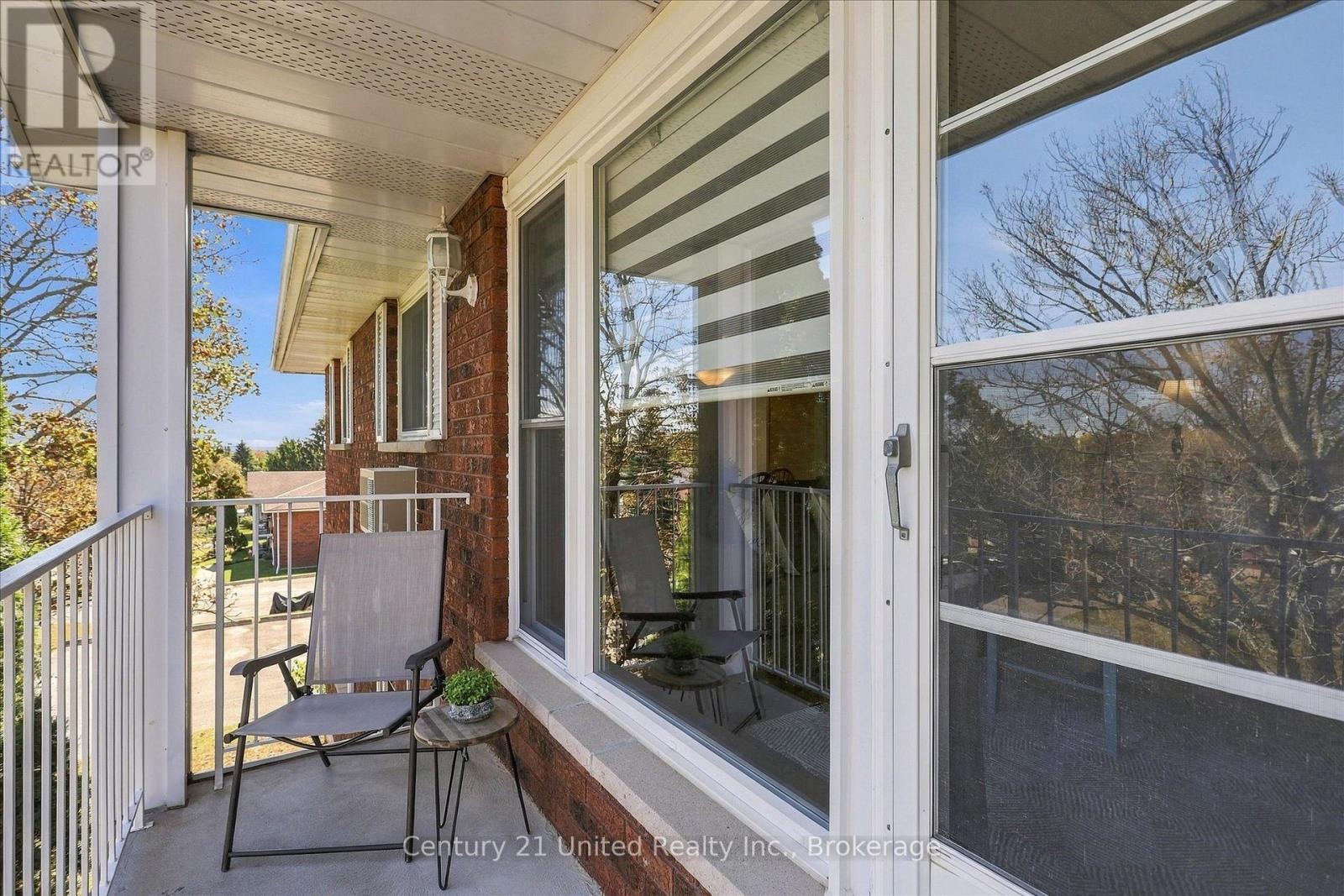 202 - 2406 Mountland Drive, Peterborough (Monaghan Ward 2), ON