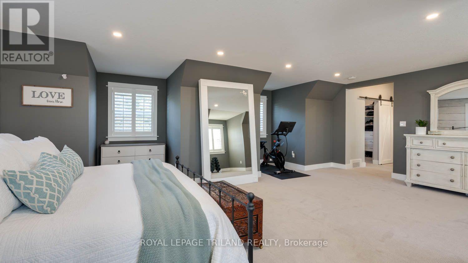 11688 Charlton Drive, Middlesex Centre, ON