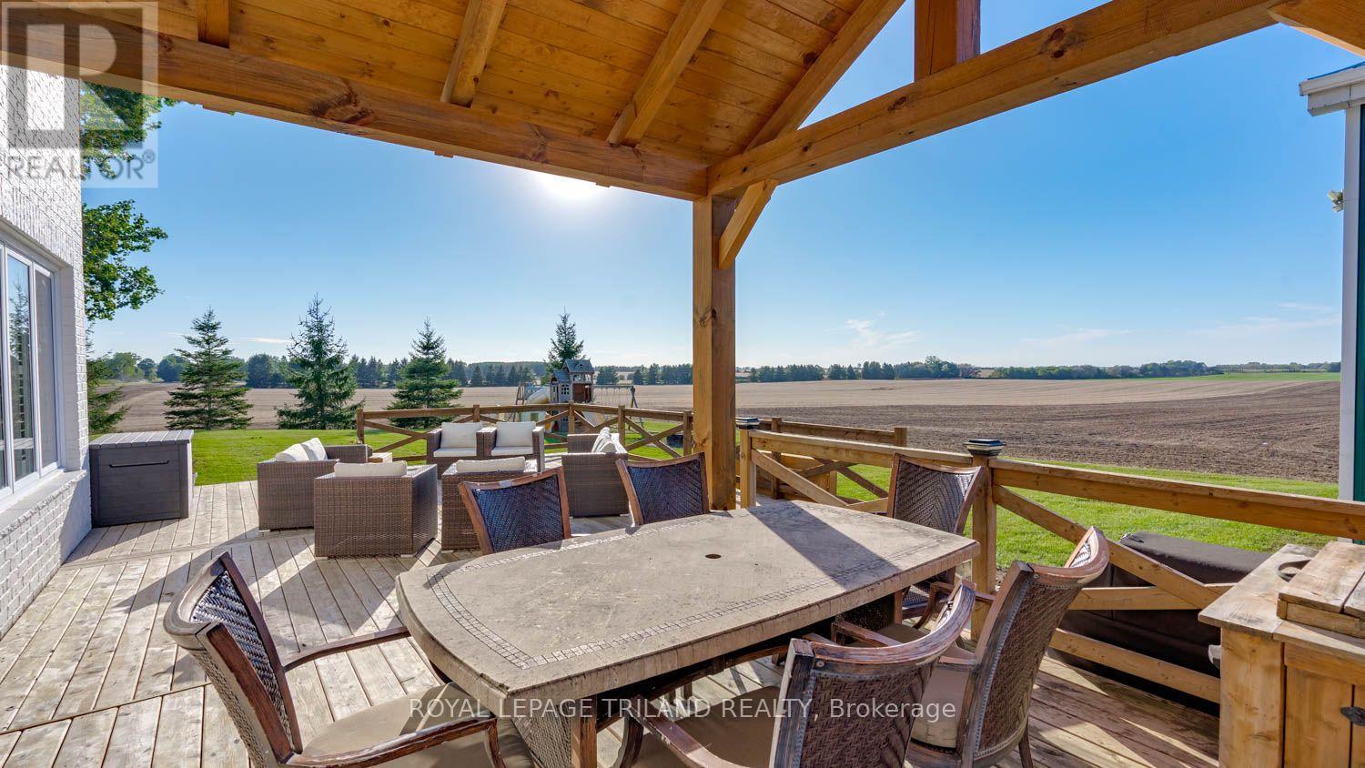 11688 Charlton Drive, Middlesex Centre, ON