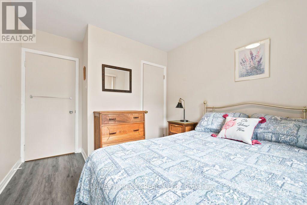 80 Frontenac Crescent, Deep River, ON