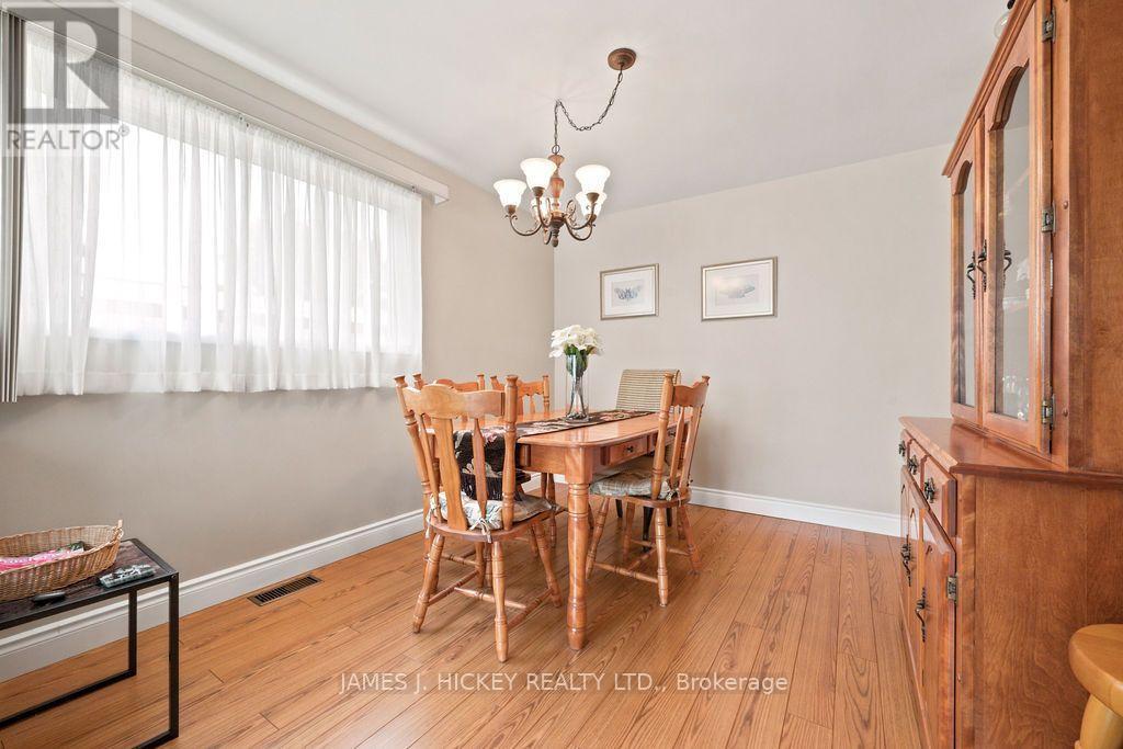 80 Frontenac Crescent, Deep River, ON