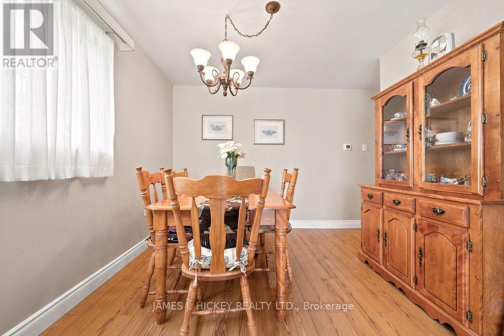 80 Frontenac Crescent, Deep River, ON