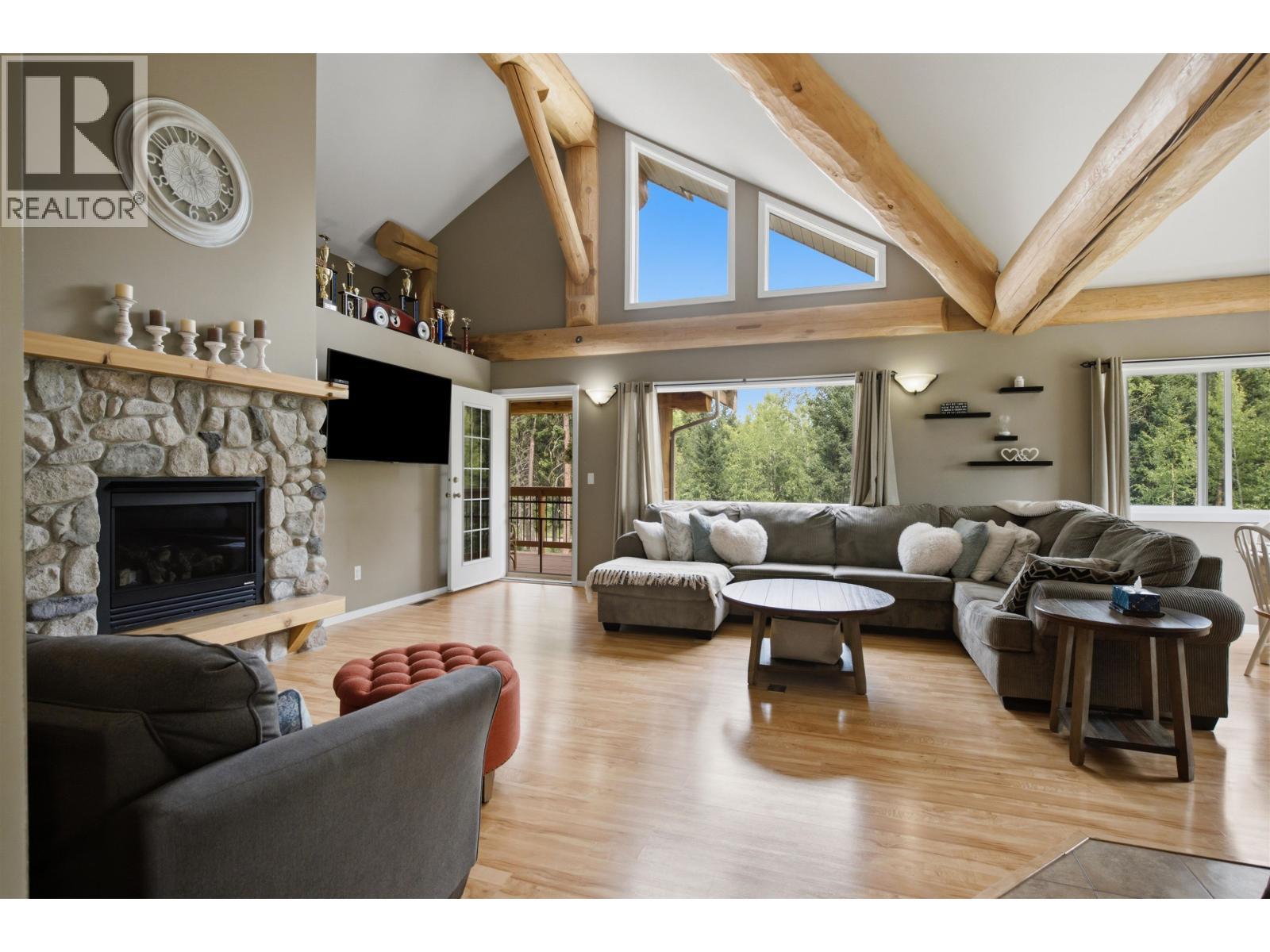 1898 Ross Road, Williams Lake, BC