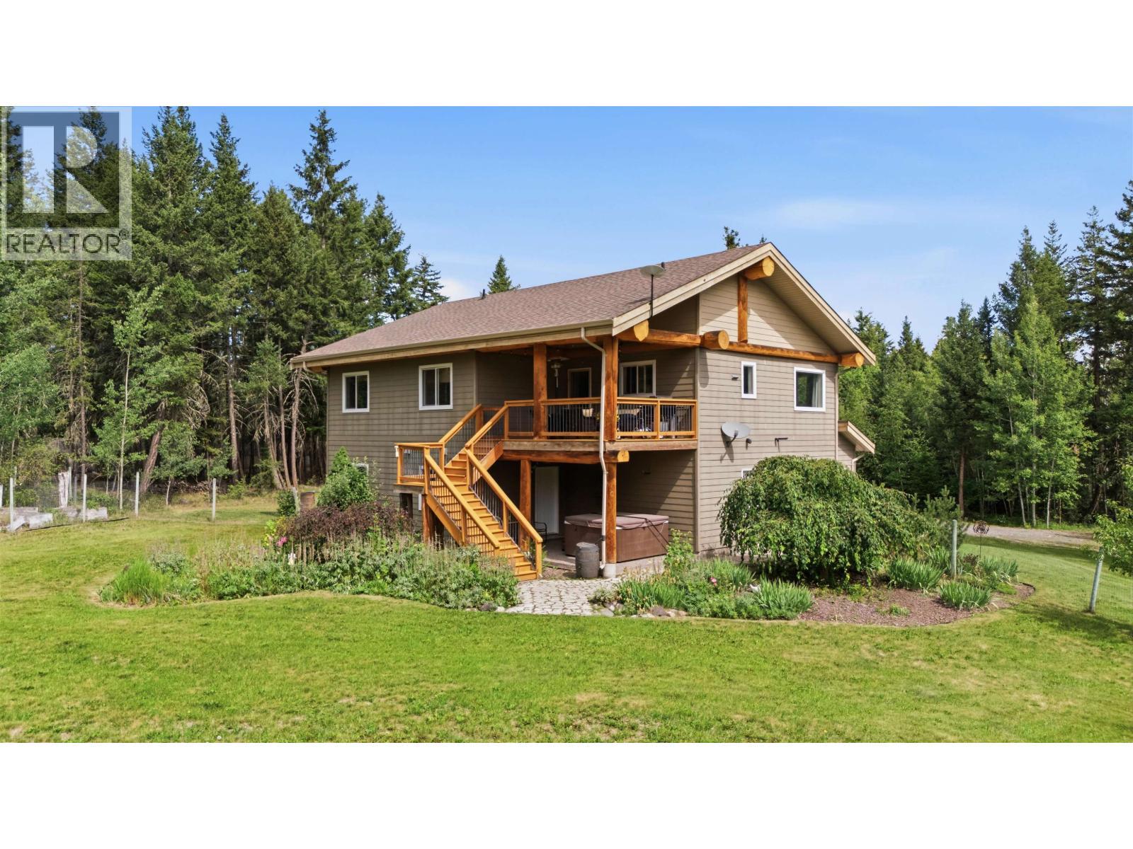 1898 Ross Road, Williams Lake, BC