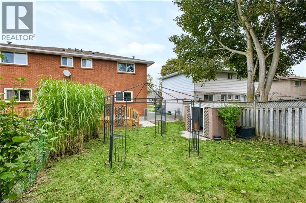 33 Coachwood Road, Brantford, ON
