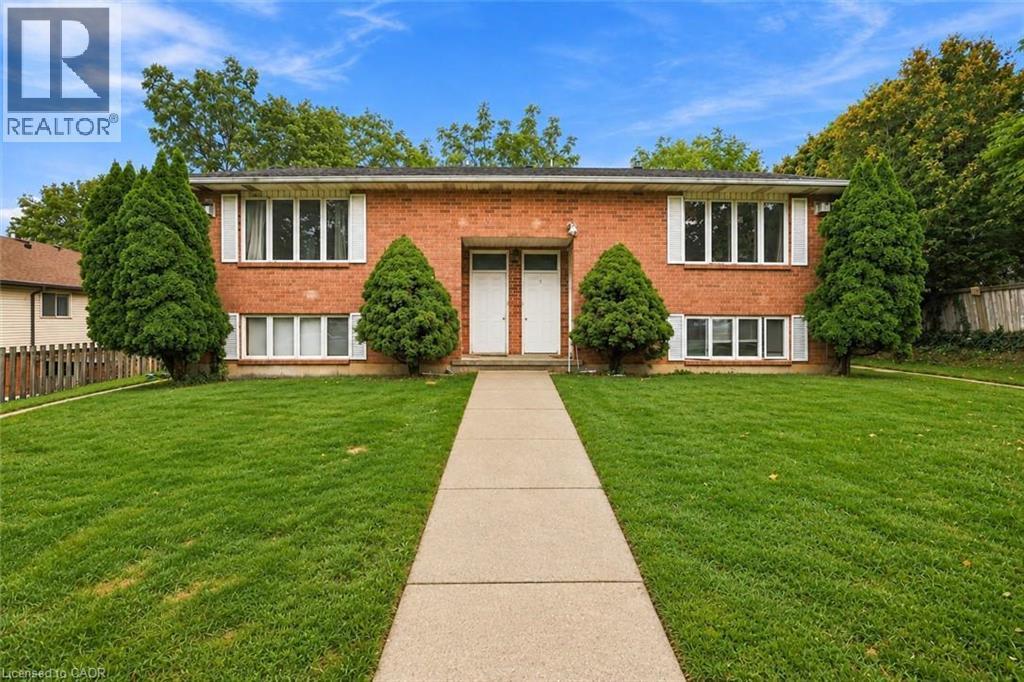 26 Renfrew Street E, Caledonia, ON
