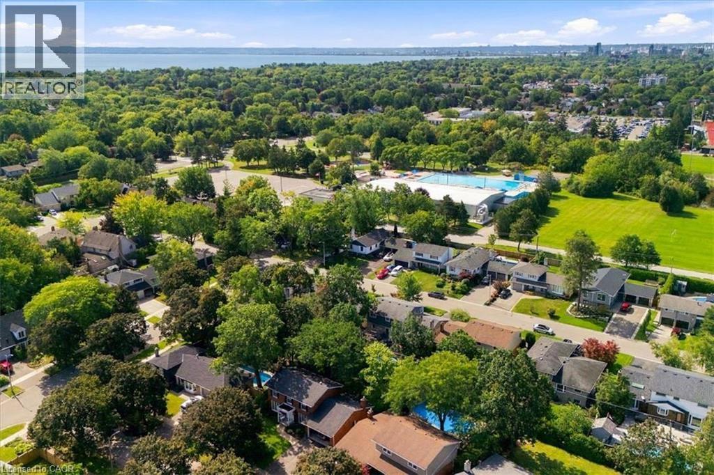 26 Renfrew Street E, Caledonia, ON