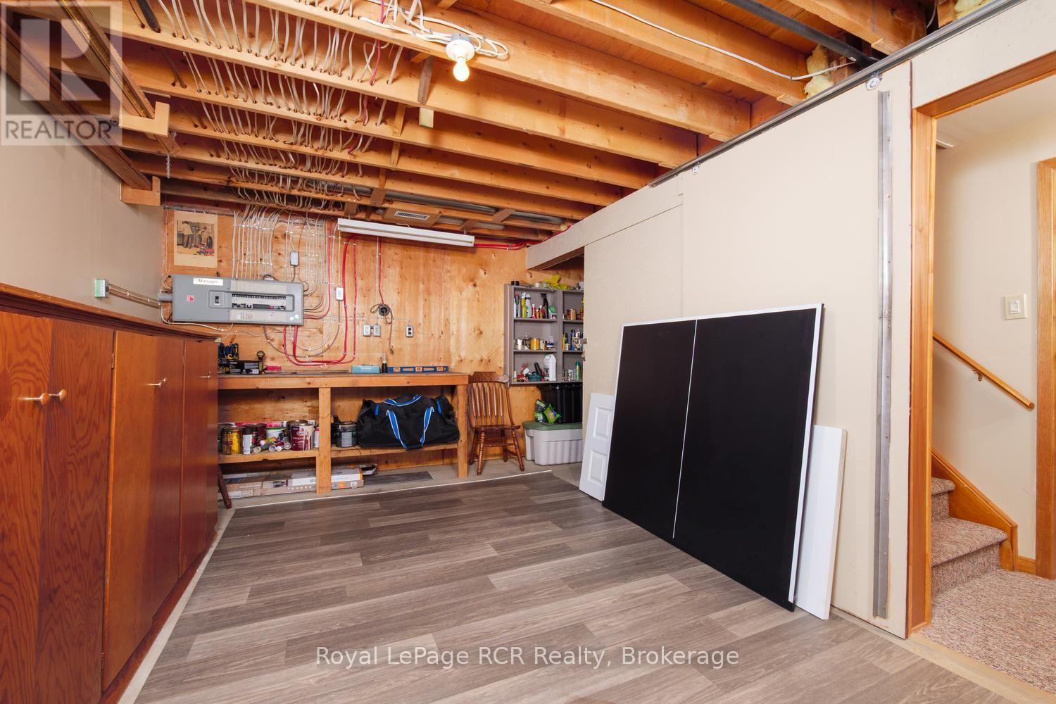 Workshop and storage - 84040 Sideroad 6 Road, Meaford, ON
