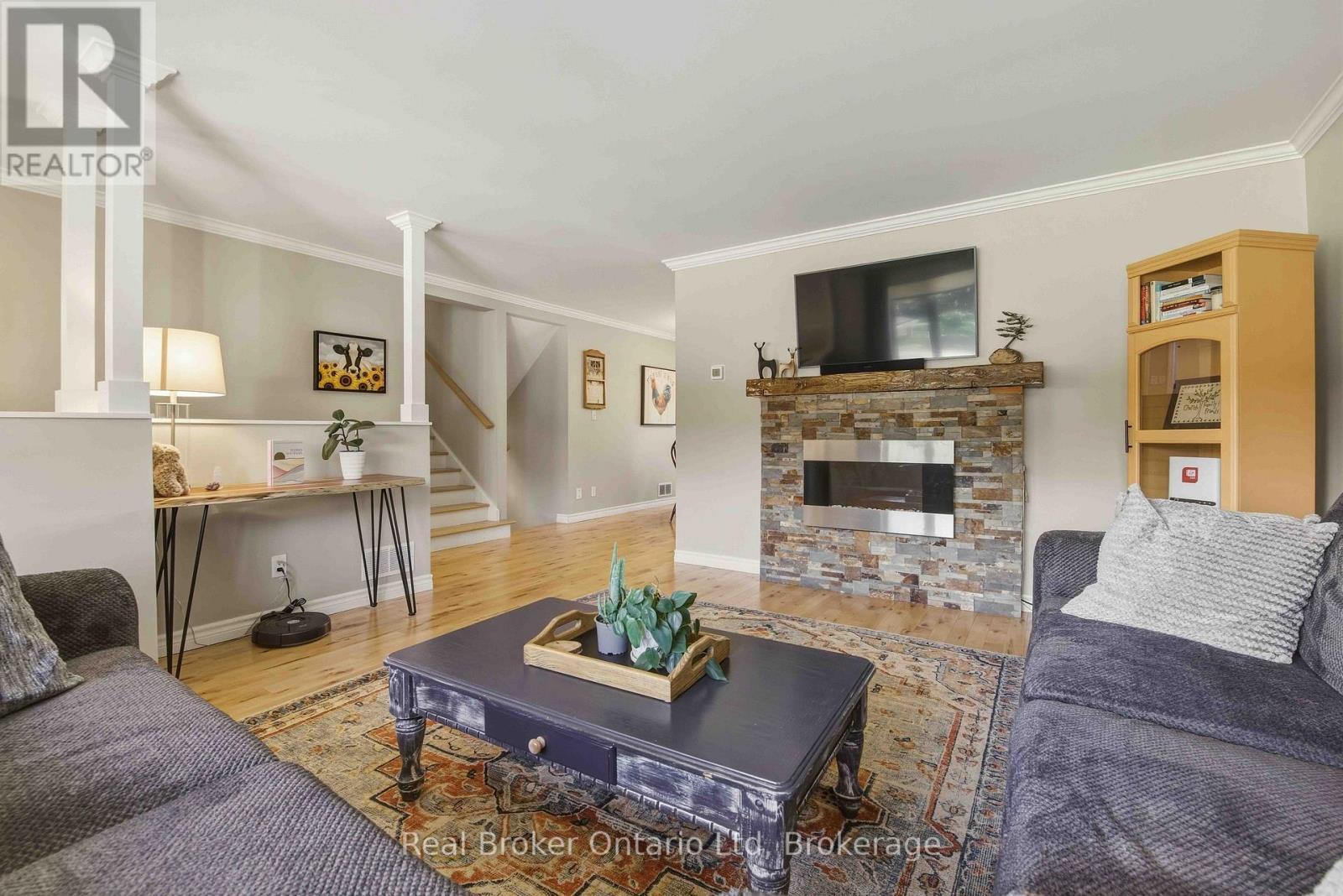 126 5Th Avenue E, Owen Sound, ON