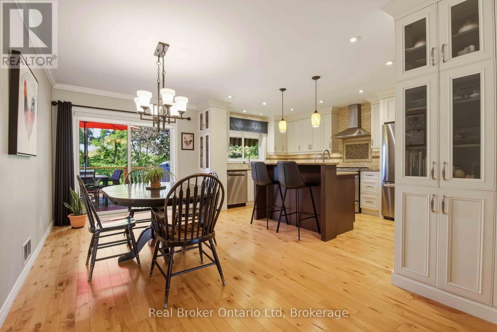 126 5Th Avenue E, Owen Sound, ON