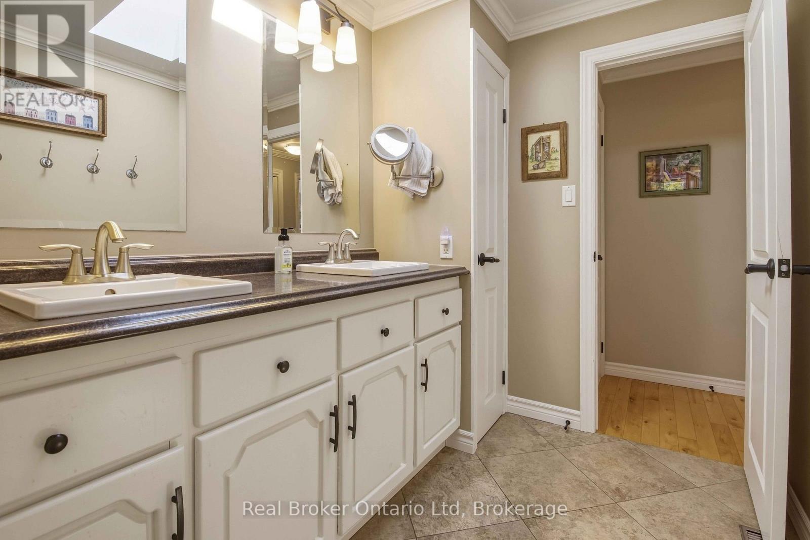 126 5Th Avenue E, Owen Sound, ON