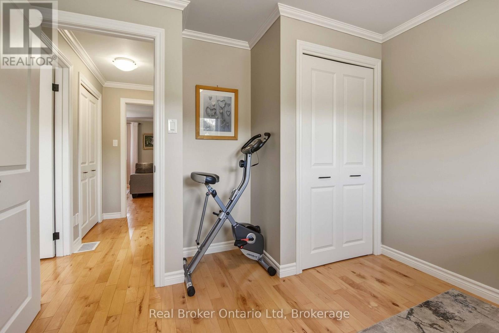 126 5Th Avenue E, Owen Sound, ON